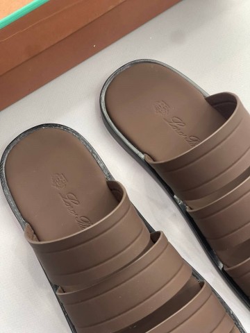 Шлепанцы Loro Piana