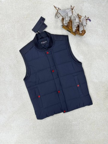 Безрукавка Kiton