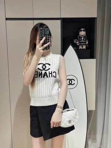 Жилет CHANEL