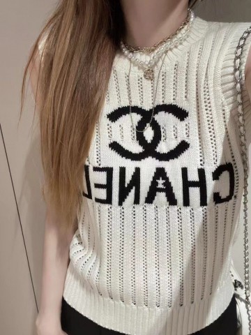 Жилет CHANEL