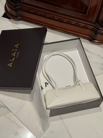 Сумка Alaia