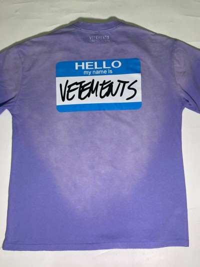 Футболка Vetements