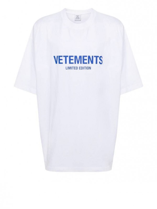 Футболка Vetements