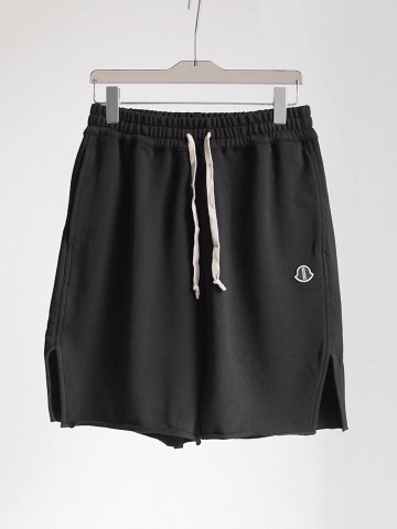 Шорты Moncler