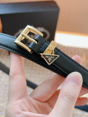 Ремень Prada
