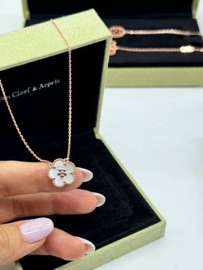 Кулон Van Cleef & Arpels