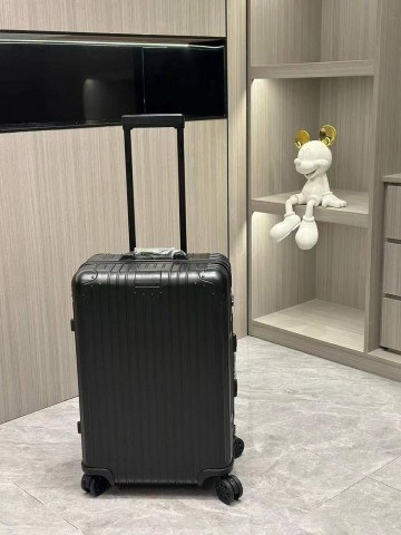 Чемодан Rimowa L
