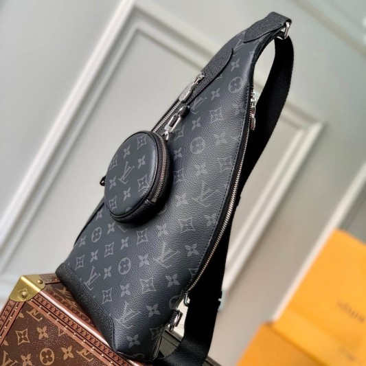 Сумка-слинг Louis Vuitton