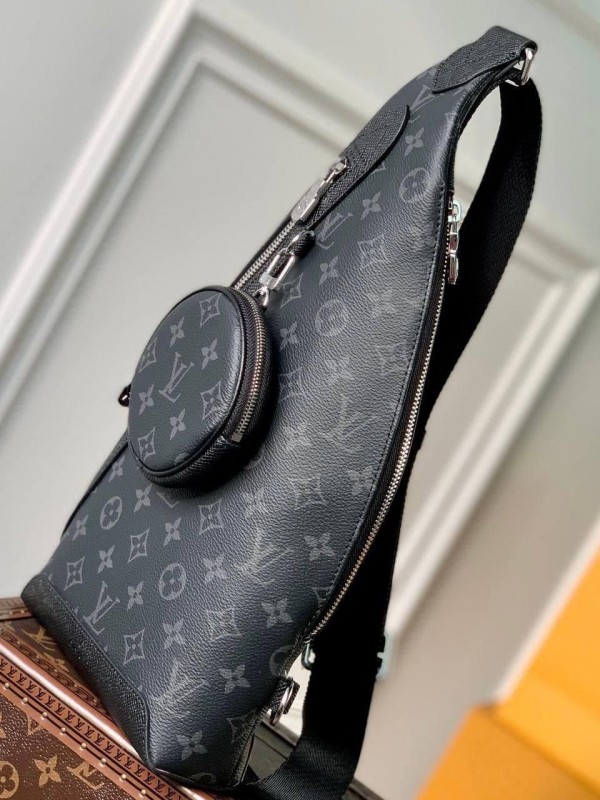 Сумка-слинг Louis Vuitton