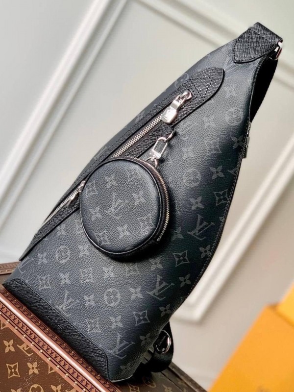 Сумка-слинг Louis Vuitton