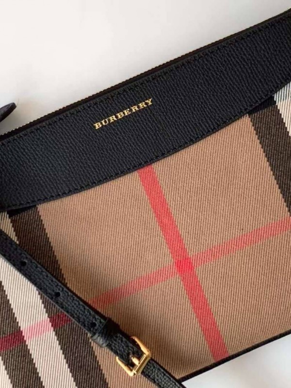 Сумка Burberry