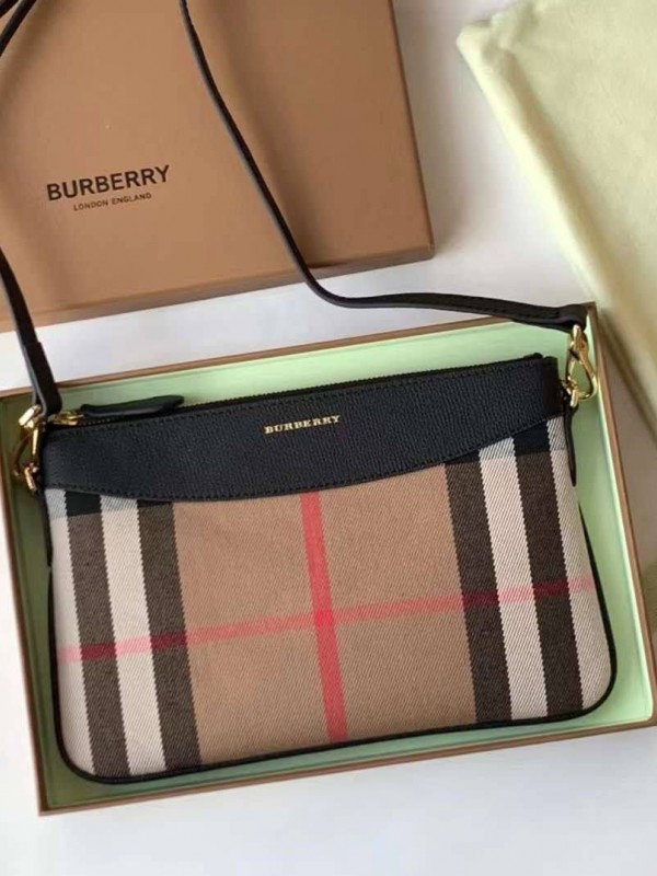 Сумка Burberry