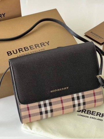 Сумка Burberry