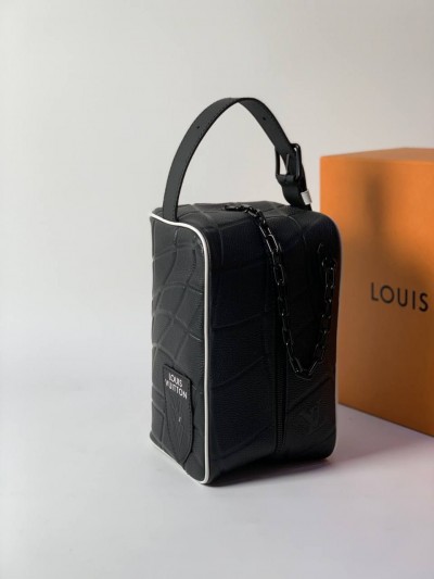 Несессер Louis Vuitton