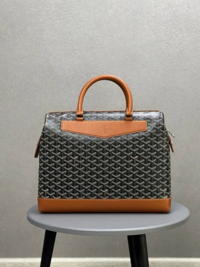 Портфель Goyard