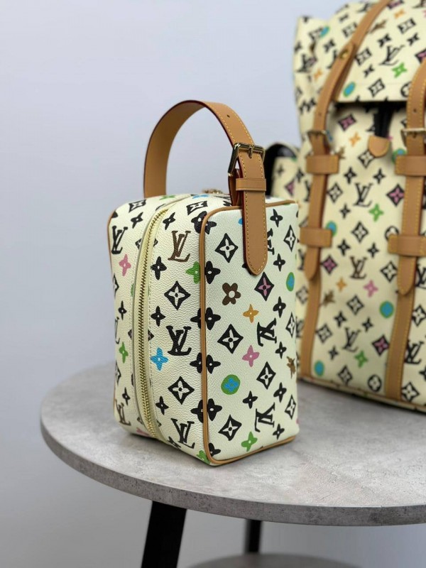 Несессер Louis Vuitton