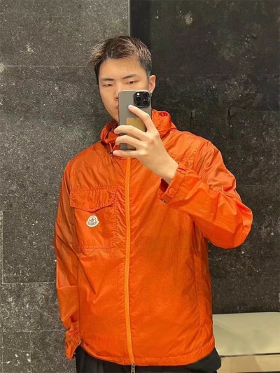 Ветровка Moncler