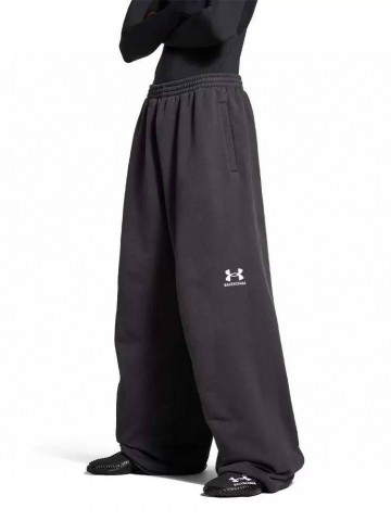 Спортивные штаны Balenciaga