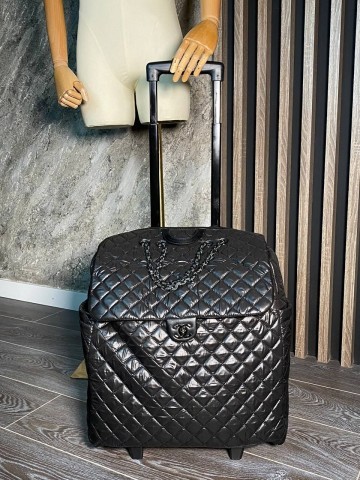 Чемодан CHANEL