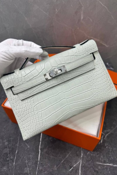 Сумка Hermes из кожи крокодила