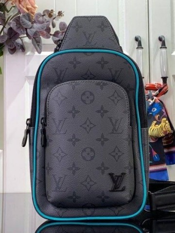 Сумка-слинг Louis Vuitton