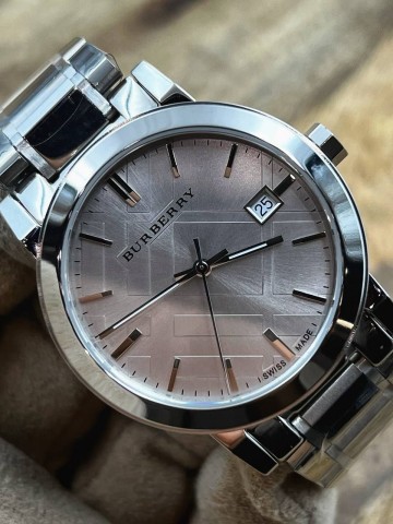 Часы Burberry