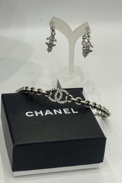 Серьги CHANEL