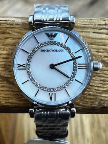 Часы Armani