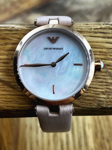 Часы Armani