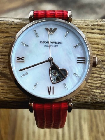 Часы Armani