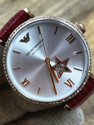 Часы Armani