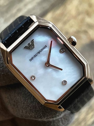 Часы Armani