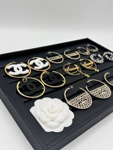 Серьги CHANEL