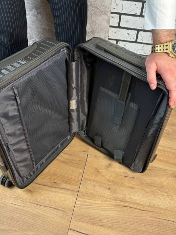 Чемодан Rimowa