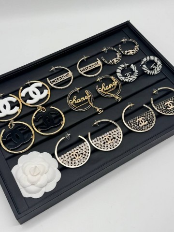 Серьги CHANEL