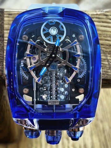 Часы Bugatti