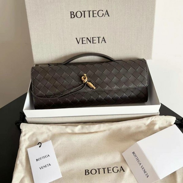 Клатч Bottega Veneta