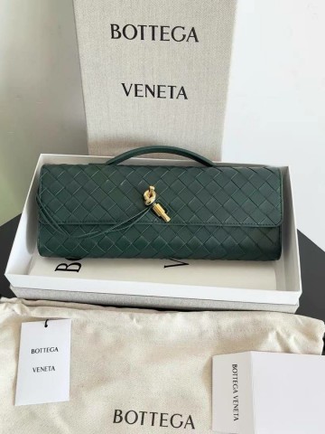 Клатч Bottega Veneta