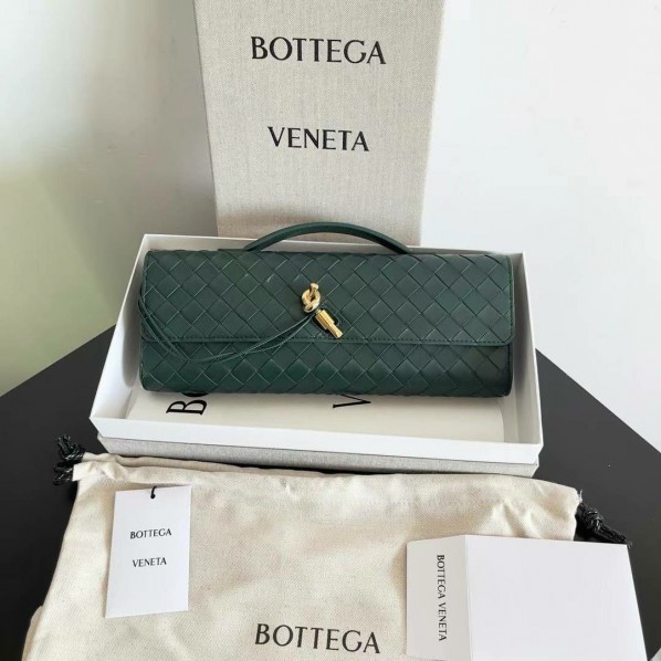 Клатч Bottega Veneta