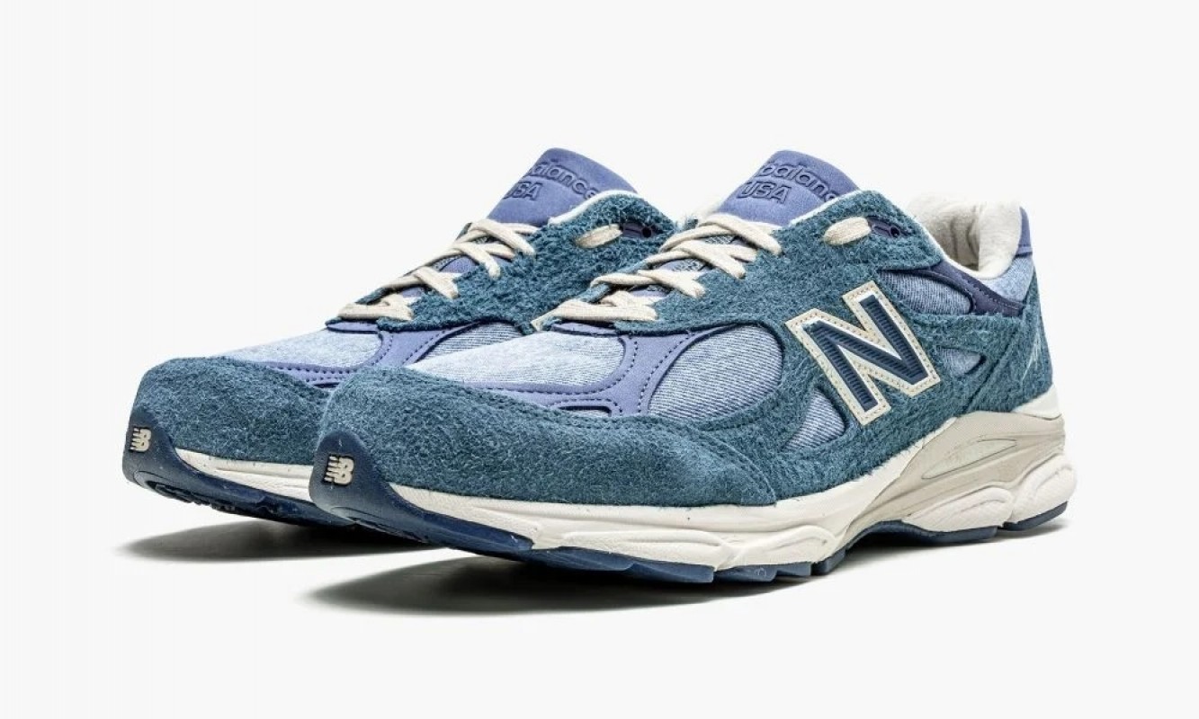 NEW BALANCE 990V3 Levi's Blue Denim