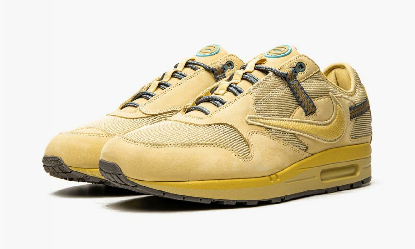 Nike Air Max 1 Travis Scott Saturn Gold