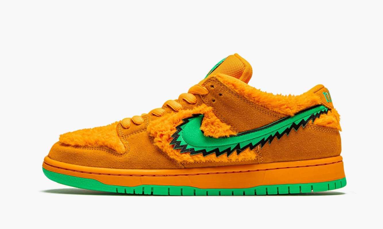 Nike SB Dunk Low Grateful Dead Bears Orange