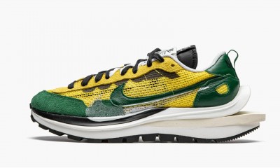 Nike VaporWaffle Sacai Tour Yellow Stadium Green