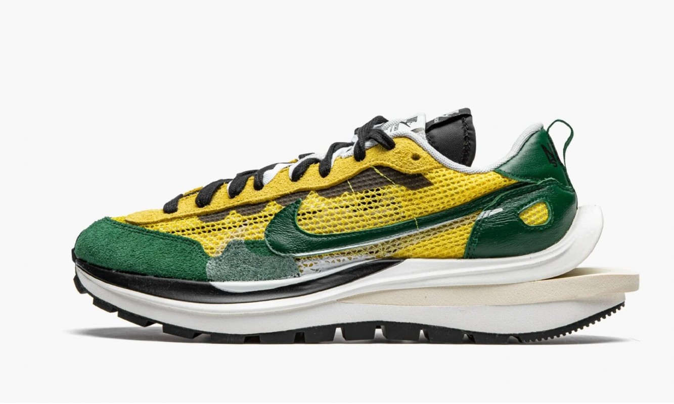 Nike VaporWaffle Sacai Tour Yellow Stadium Green