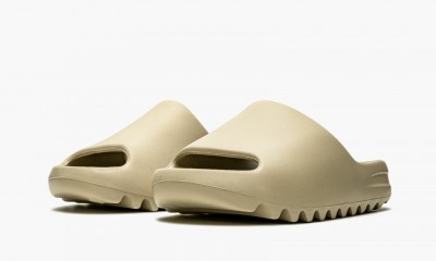 Adidas Yeezy Slide "Pure"