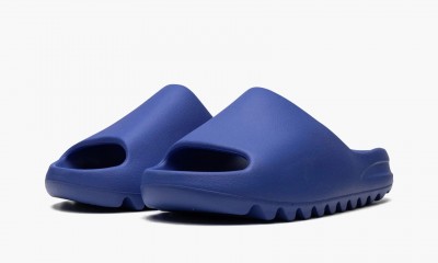 Adidas Yeezy Slide "Azure"