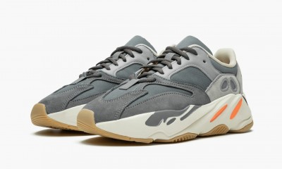 Adidas YEEZY BOOST 700 "Magnet"