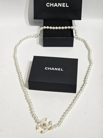 Колье CHANEL