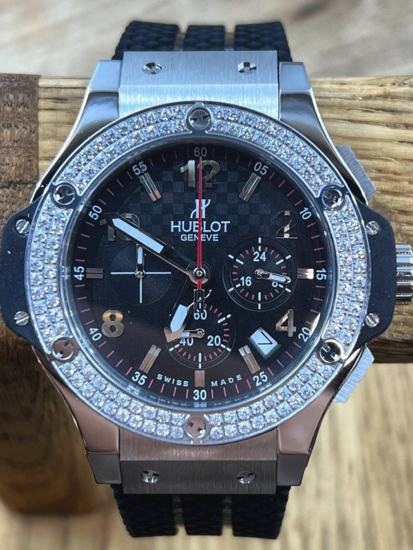 Часы Hublot