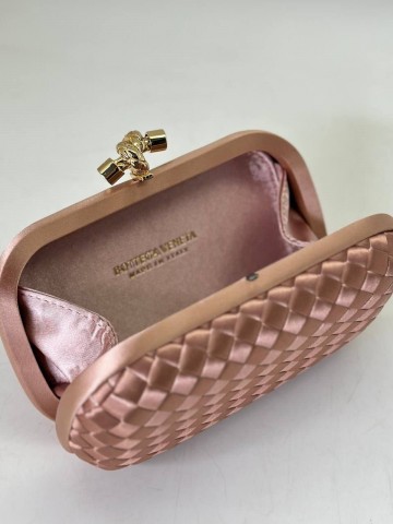 Клатч Bottega Veneta
